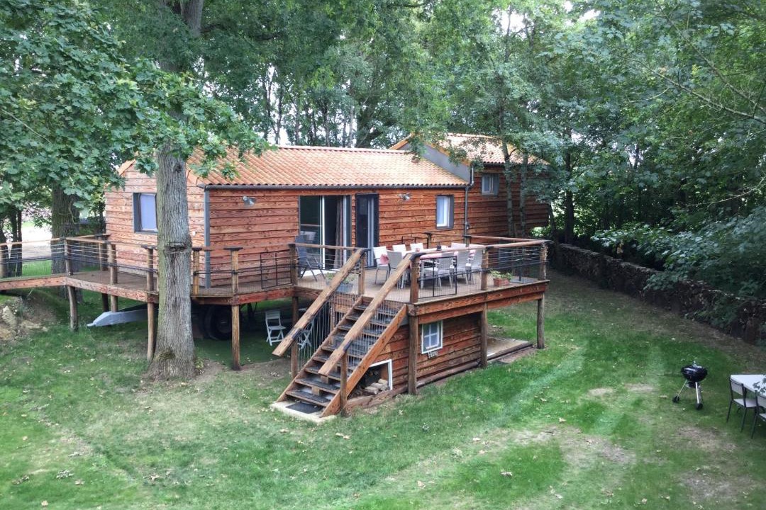 Photo of Others in Brigne