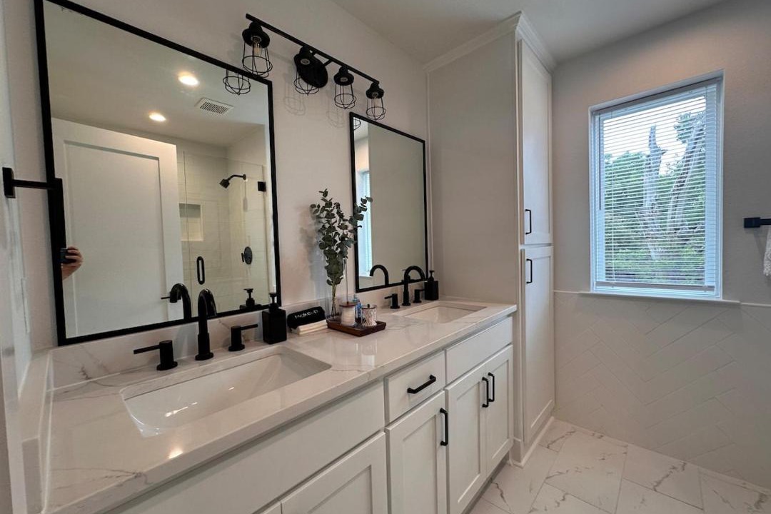Photo of Bathroom in South Dallas - Fair Park