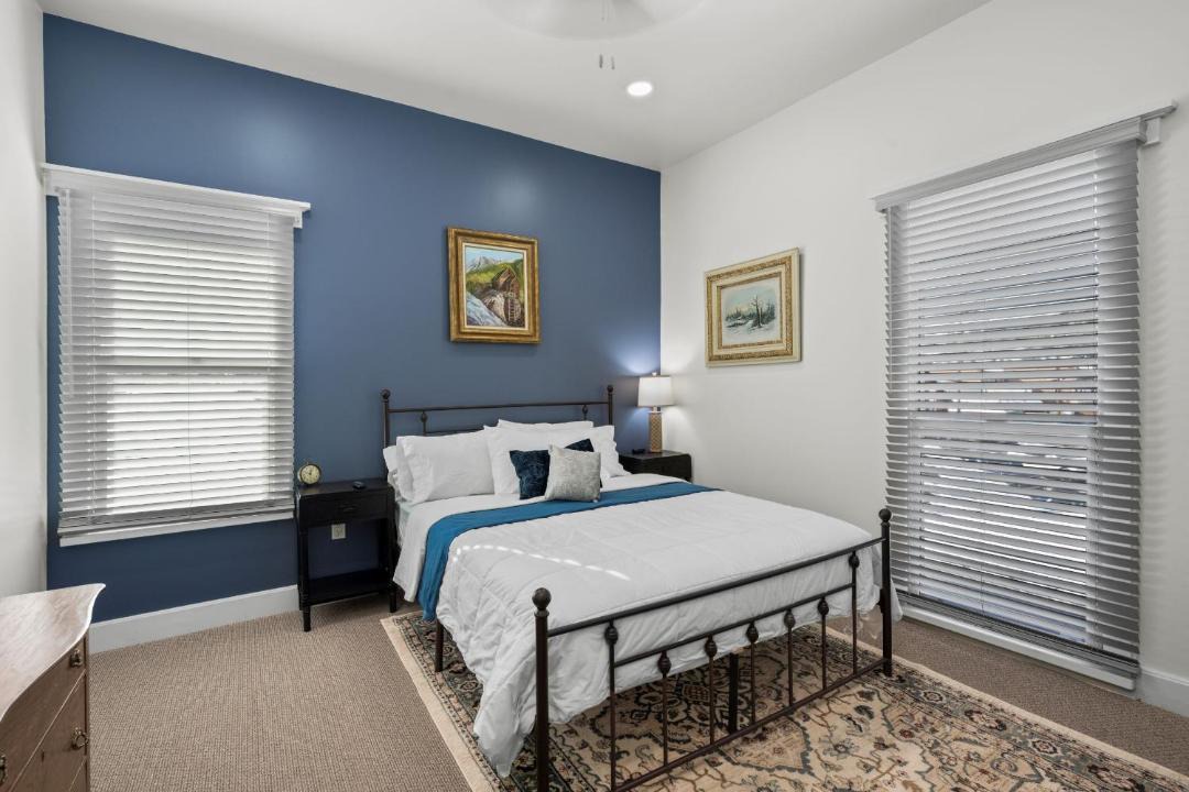 Photo of Bedroom in Idaho Springs