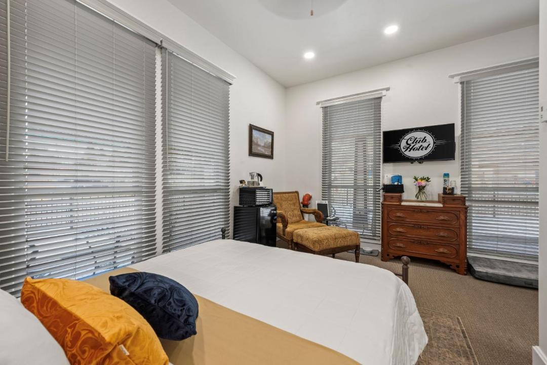 Photo of Bedroom in Idaho Springs