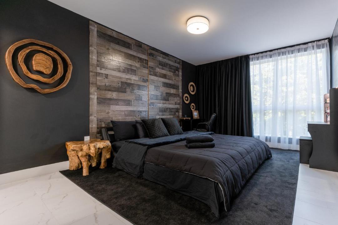 Photo of Bedroom in Downtown Hollywood