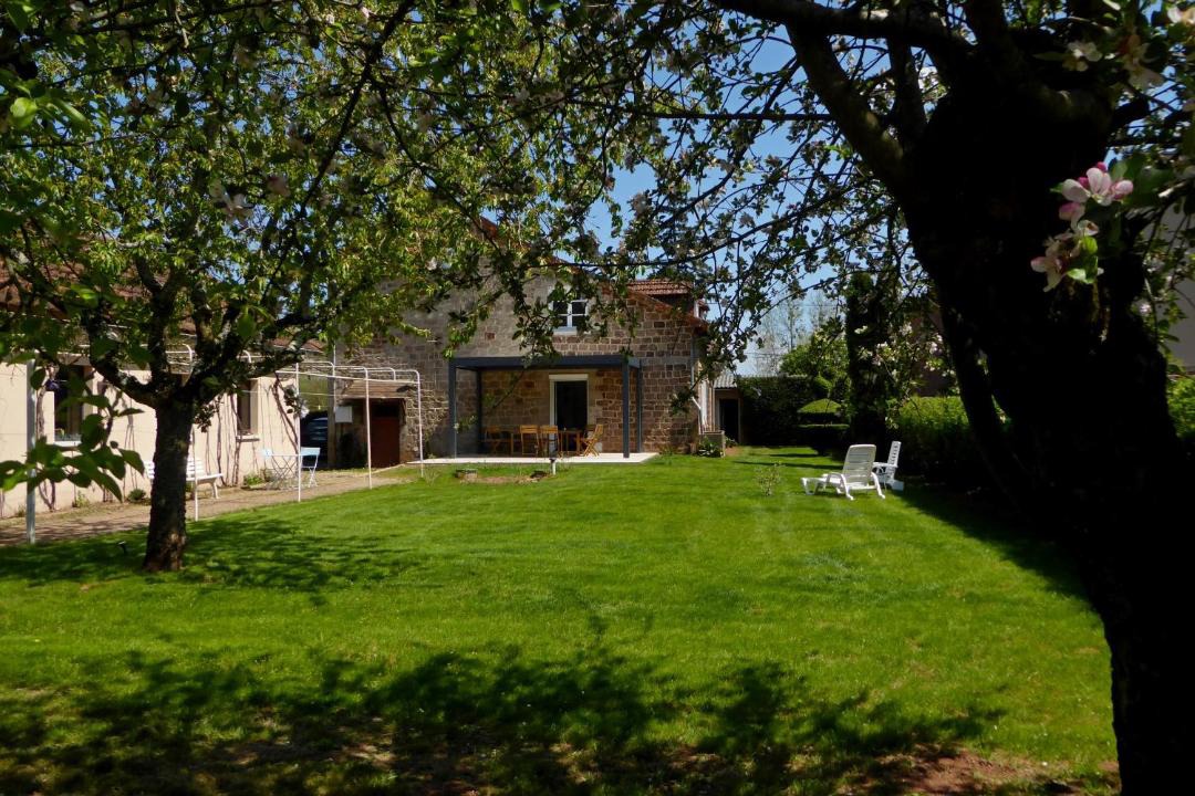 Photo of Others in Saint-Cyprien-sur-Dourdou