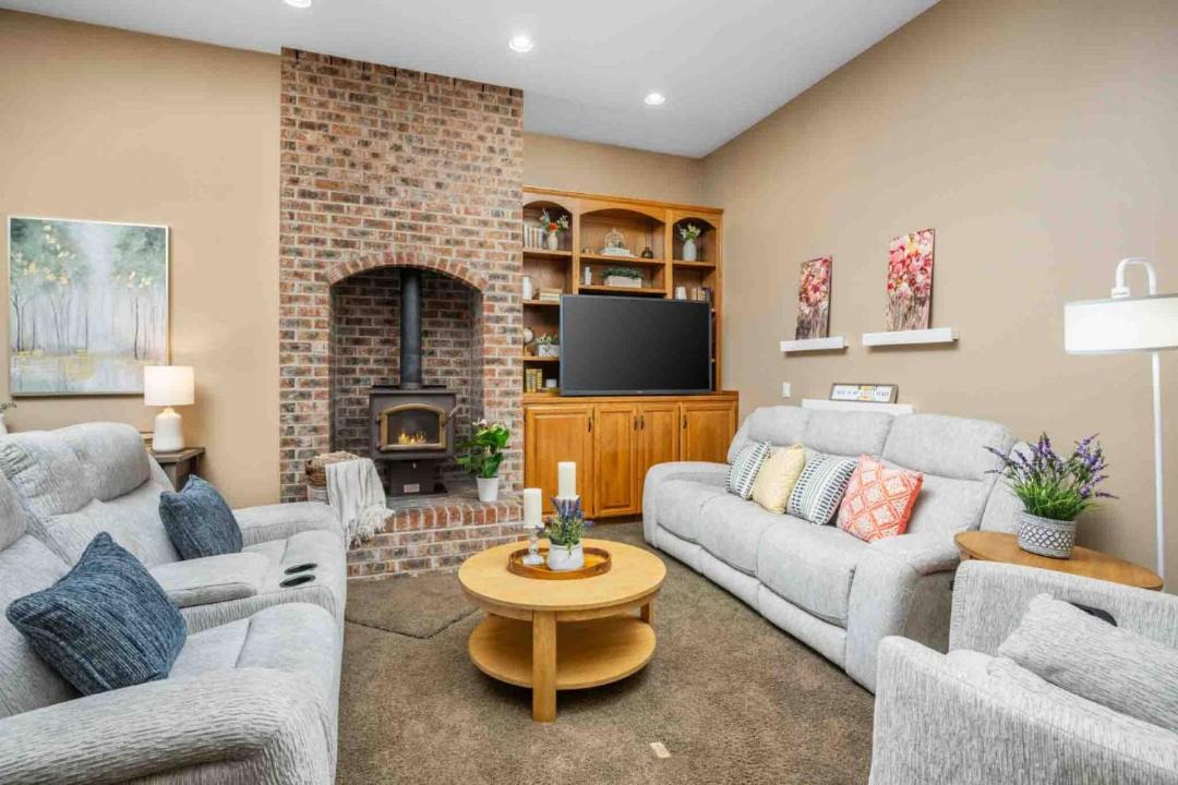 Photo of Livingroom in Beaverton