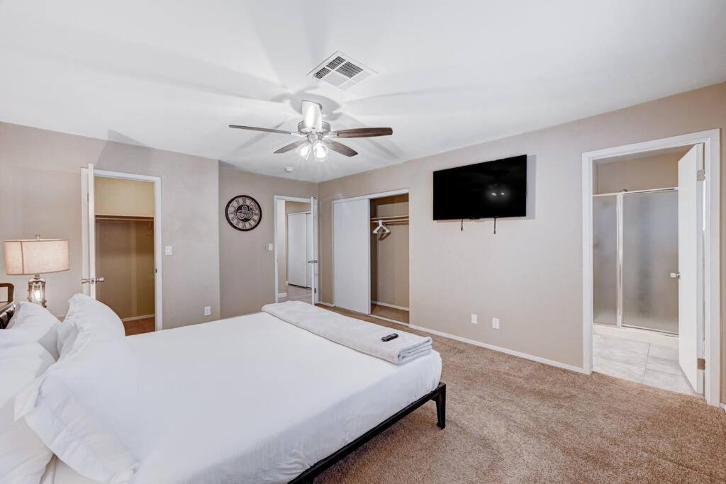 Photo of Bedroom in Henderson