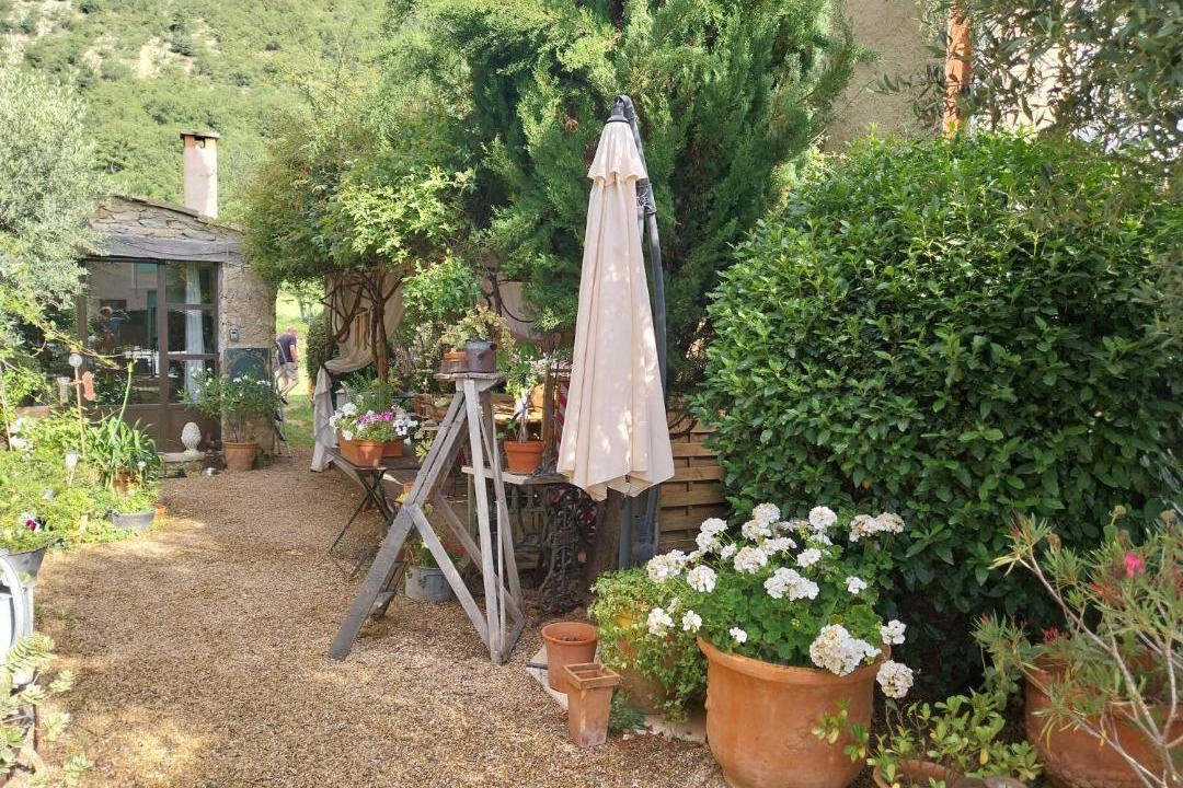Photo of Others in La Rochegiron