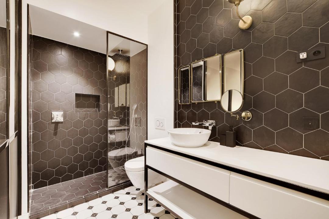Photo of Bathroom in Arsenal