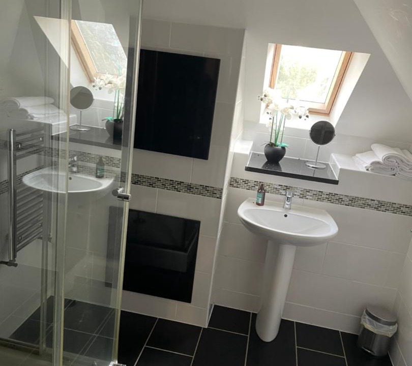 Photo of Bathroom in Pas-de-Jeu