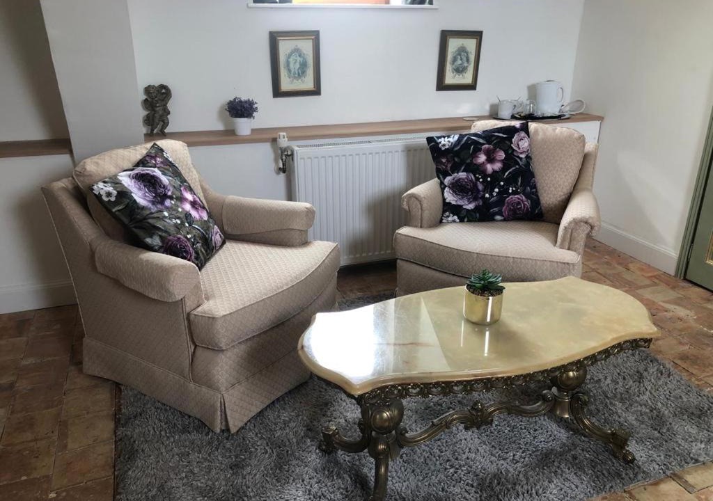 Photo of Others in Pas-de-Jeu