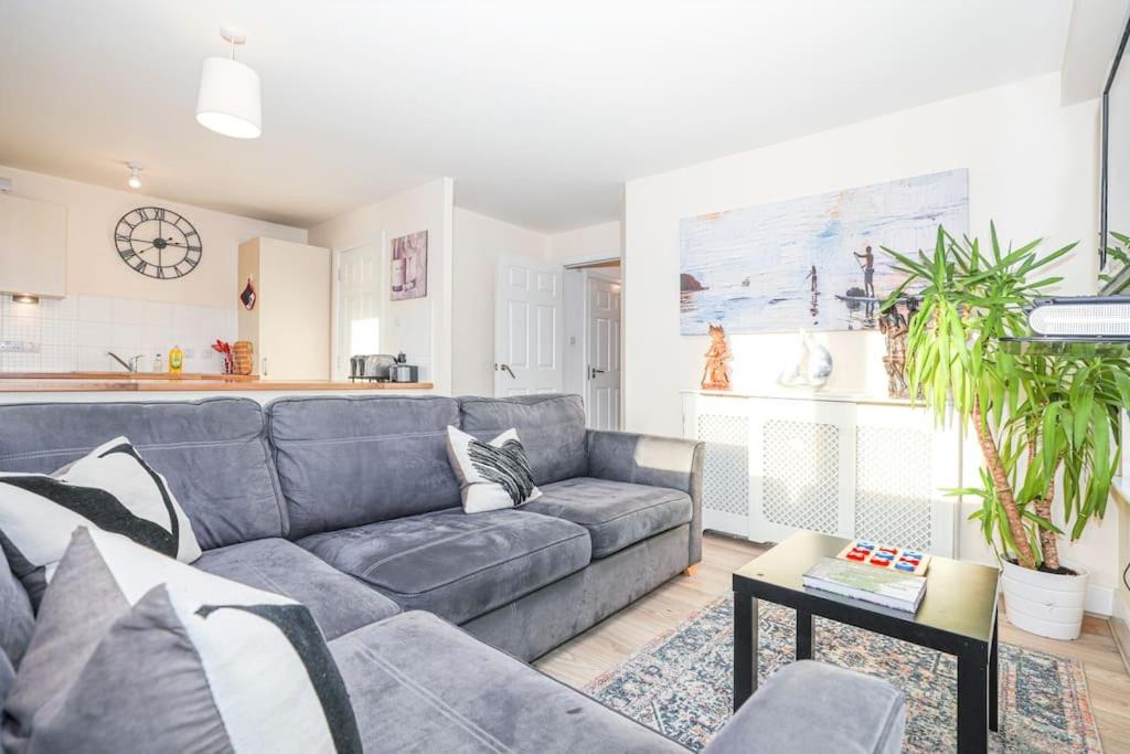 Photo of Livingroom in Newhaven