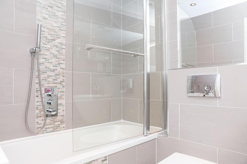 Photo of Bathroom in Newhaven