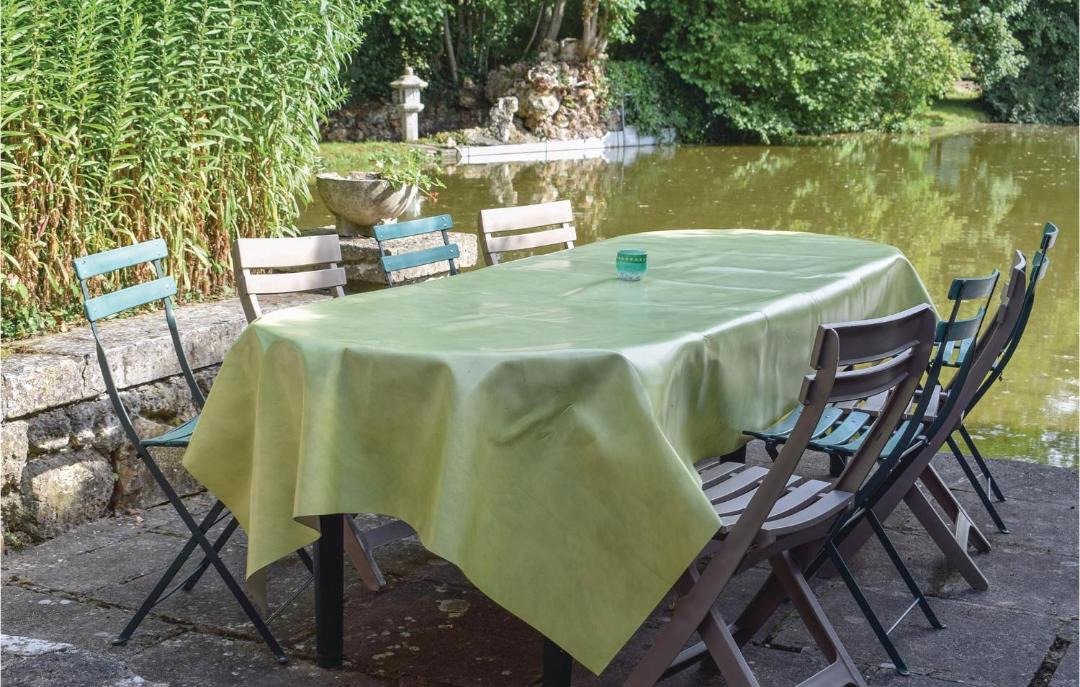 Photo of Others in Beaumontel