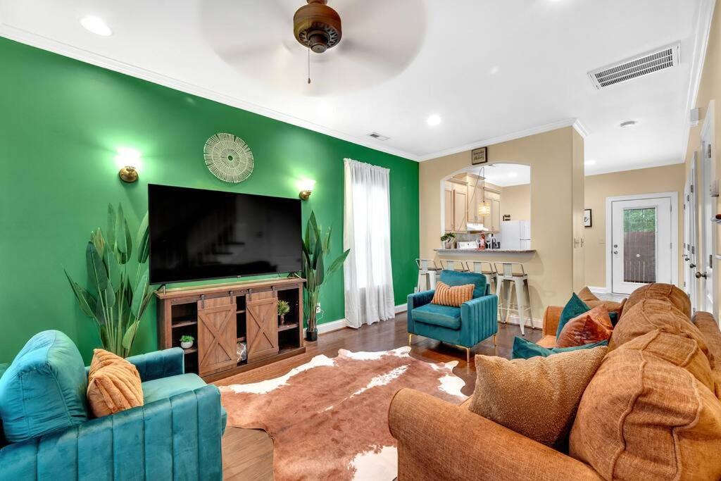 Photo of Livingroom in Concord