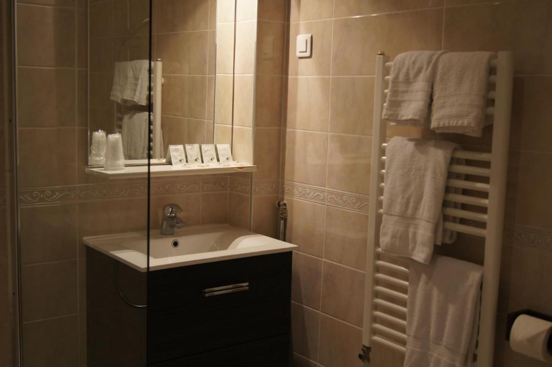 Photo of Bathroom in Saint-Arnoult-en-Yvelines