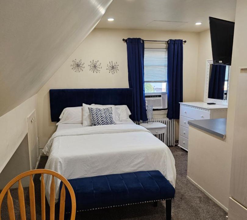 Photo of Bedroom in Elmont