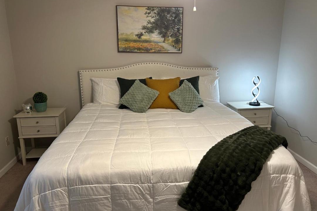 Photo of Bedroom in Lovejoy