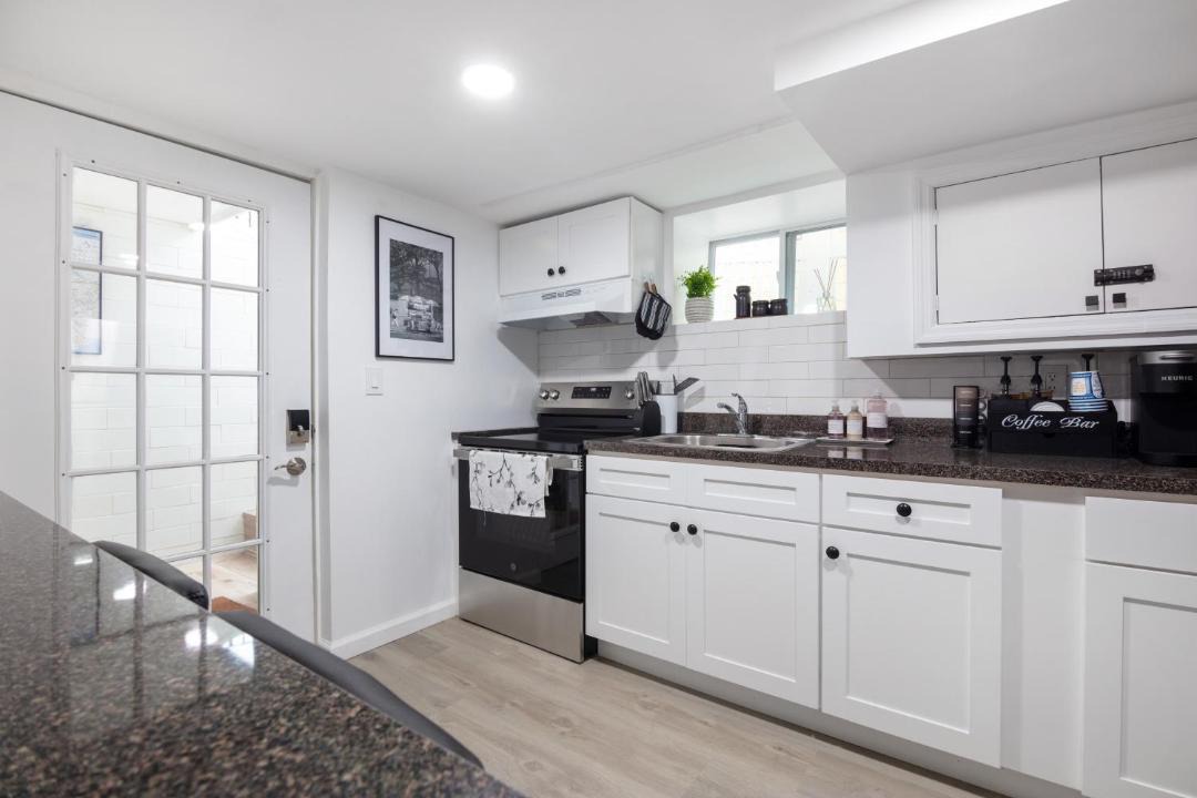 Photo of Others in Pelham