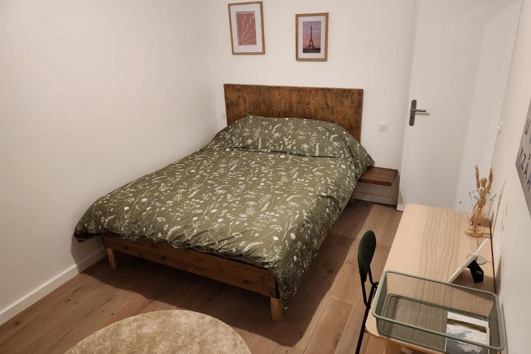 Photo of Bedroom in Athis-Mons