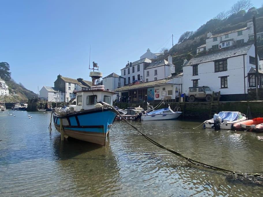 Photo of Buildings in Lower Trengale