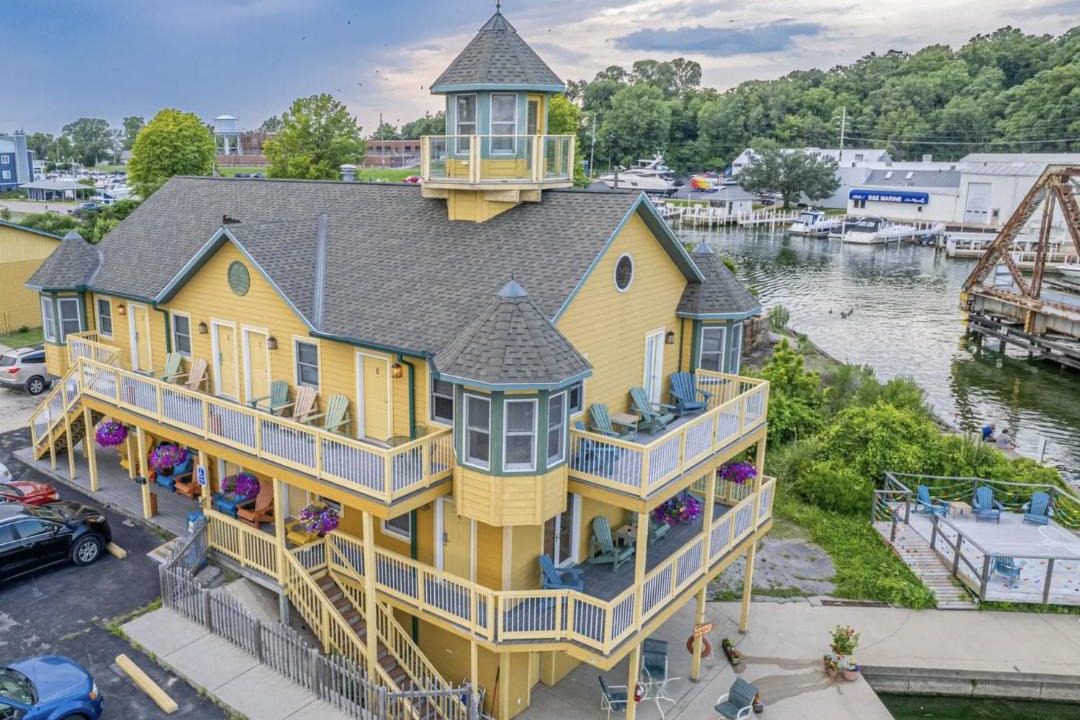 Photo of Others in Michigan City