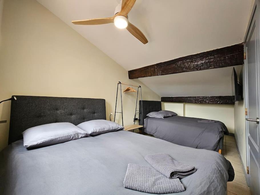 Photo of Bedroom in Saint-Etienne
