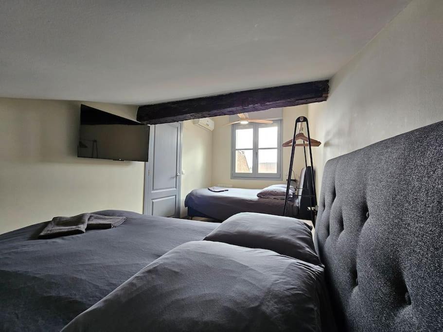 Photo of Bedroom in Saint-Etienne