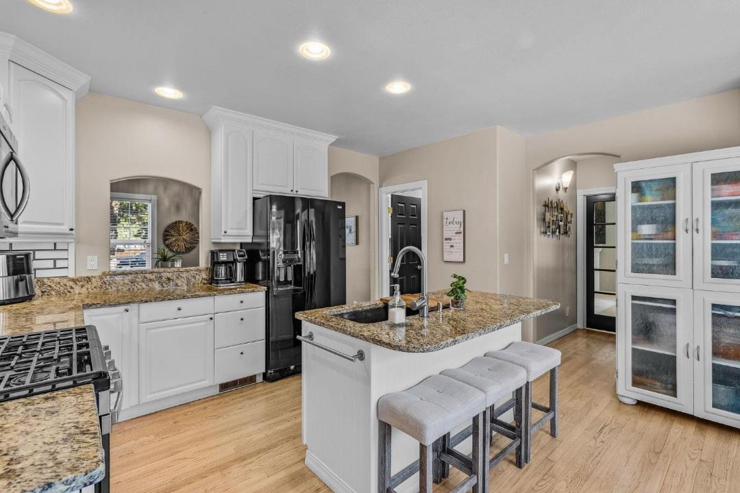 Photo of Kitchen in Old Farm District