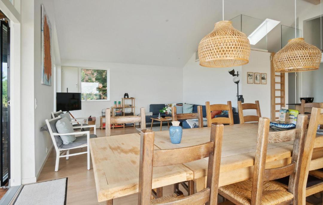 Photo of Others in Frolunde