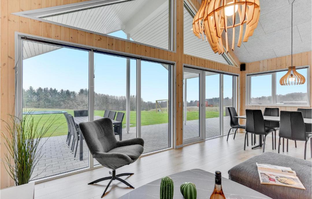 Photo of Others in Lihme