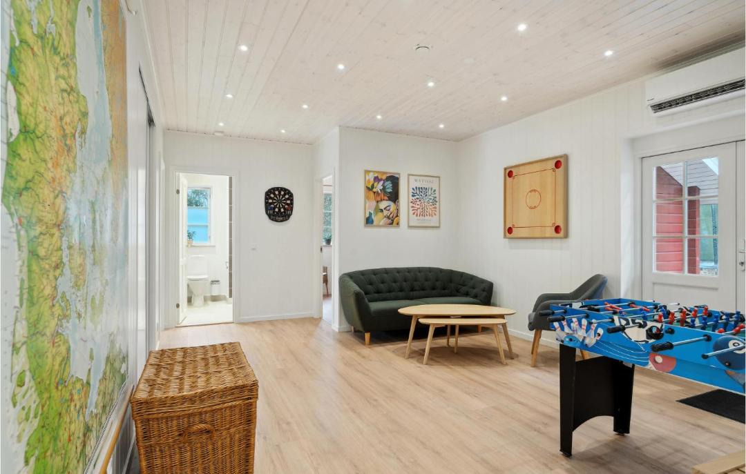 Photo of Others in Hojslev