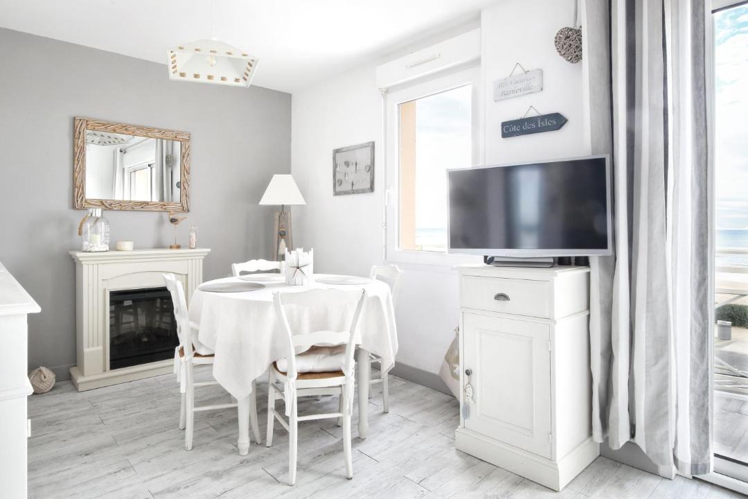 Photo of Others in Saint-Jean-de-la-Riviere