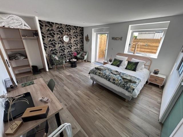 Photo of Bedroom in Boisgervilly