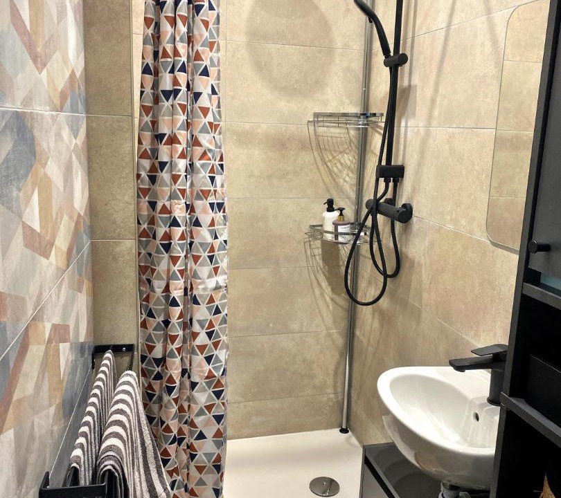 Photo of Bathroom in Caluire-et-Cuire
