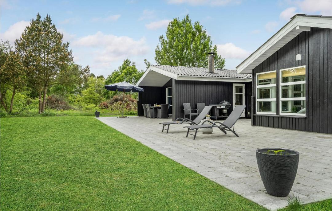 Photo of Others in Dannemare