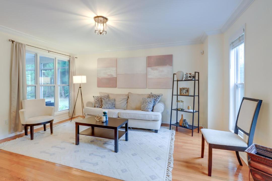 Photo of Others in Stockbridge