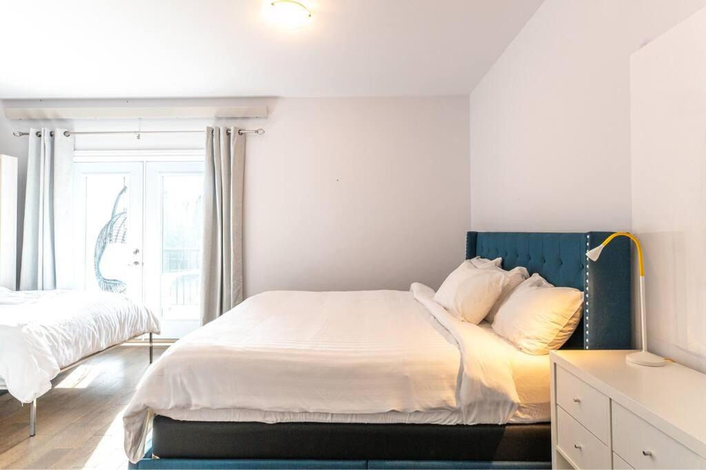 Photo of Bedroom in Rouyn-Noranda