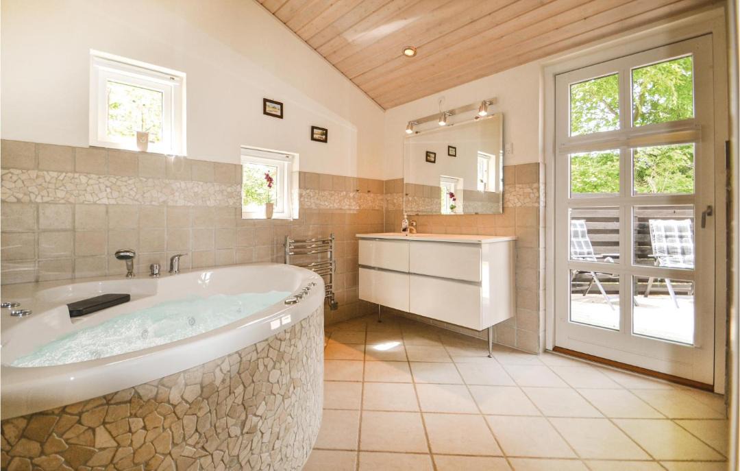 Photo of Bathroom in Fjellerup