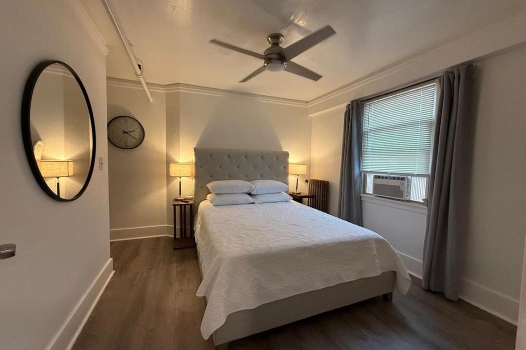 Photo of Bedroom in Downtown Klamath Falls