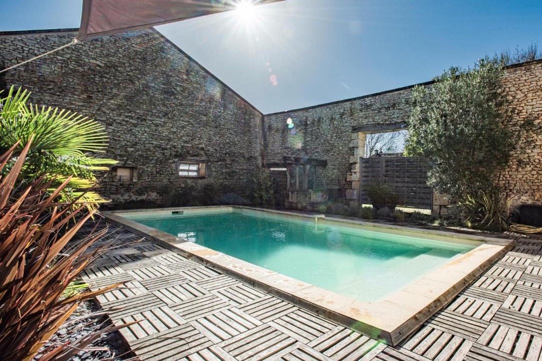 Photo of Others in Champagne-et-Fontaine