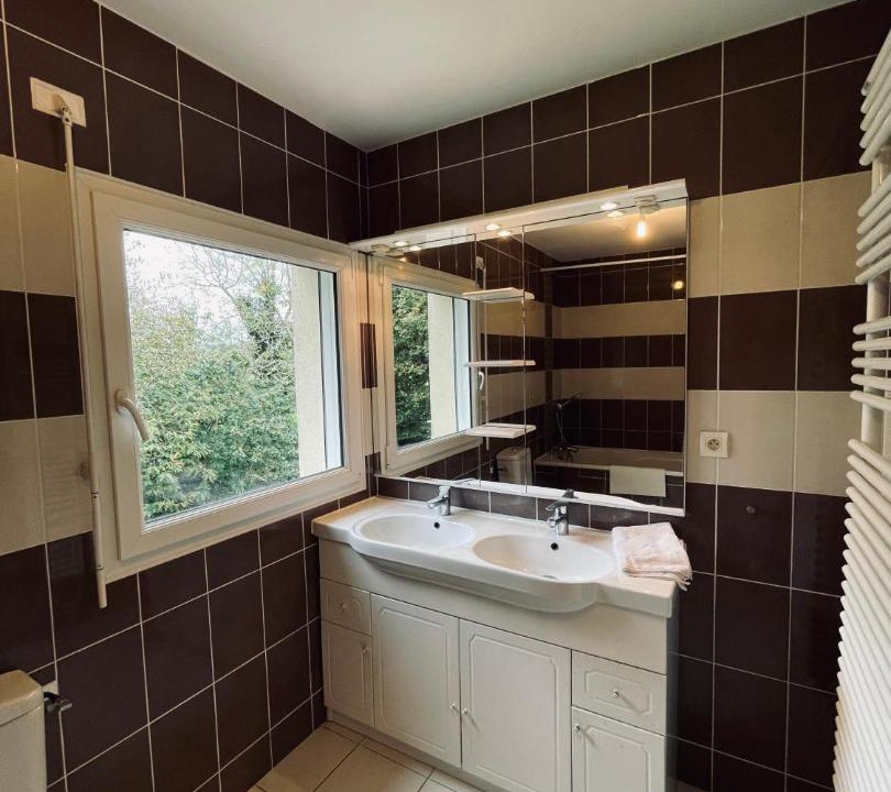 Photo of Bathroom in Plouzane