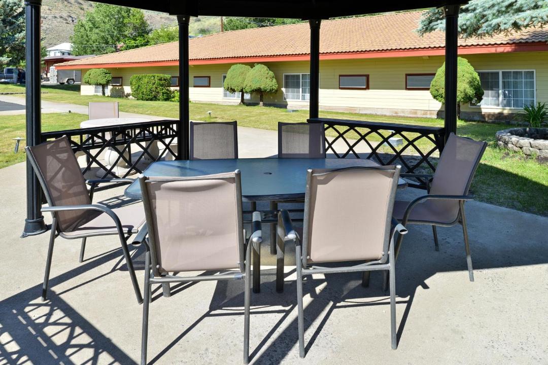 Photo of Others in Lakeview