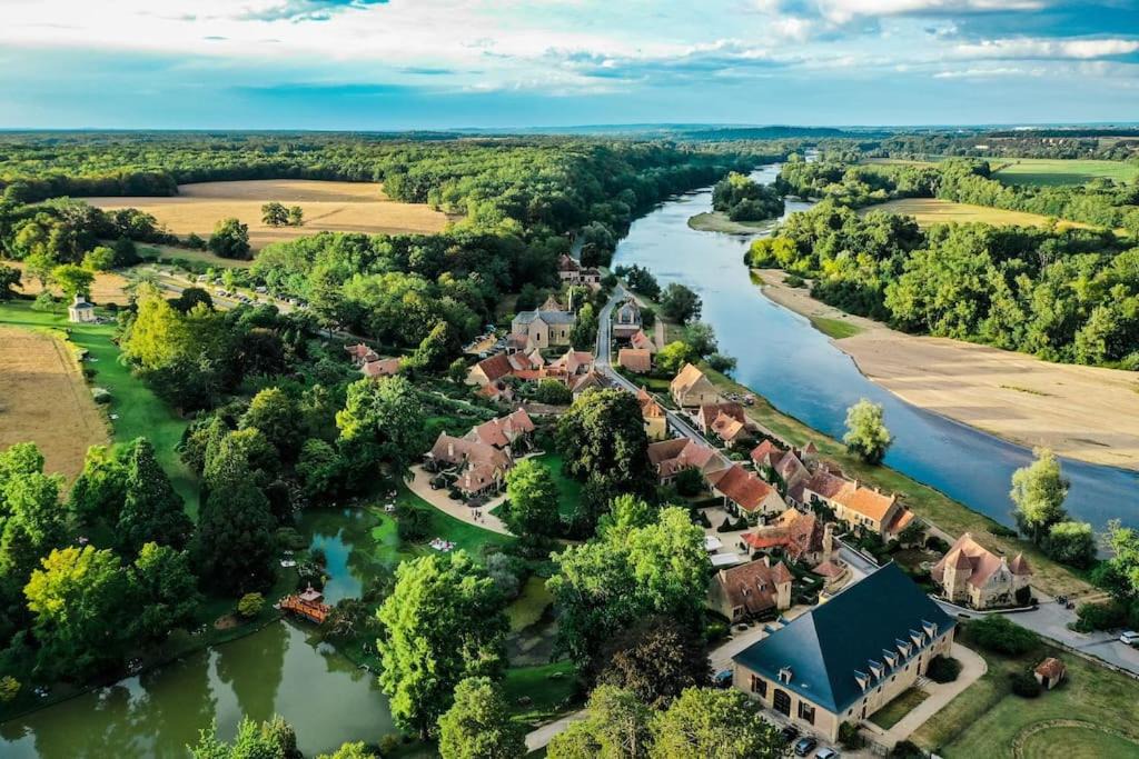 Photo of Others in Apremont-sur-Allier