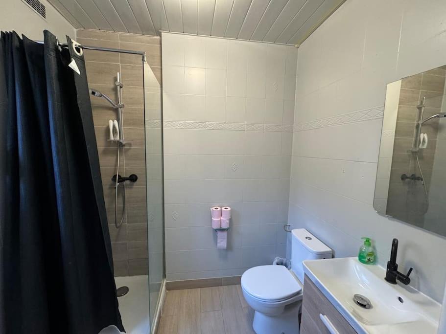Photo of Bathroom in Saint-Denis