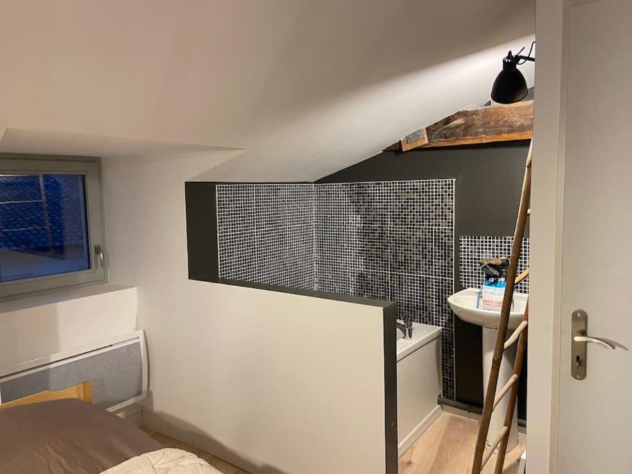 Photo of Bedroom in Crest