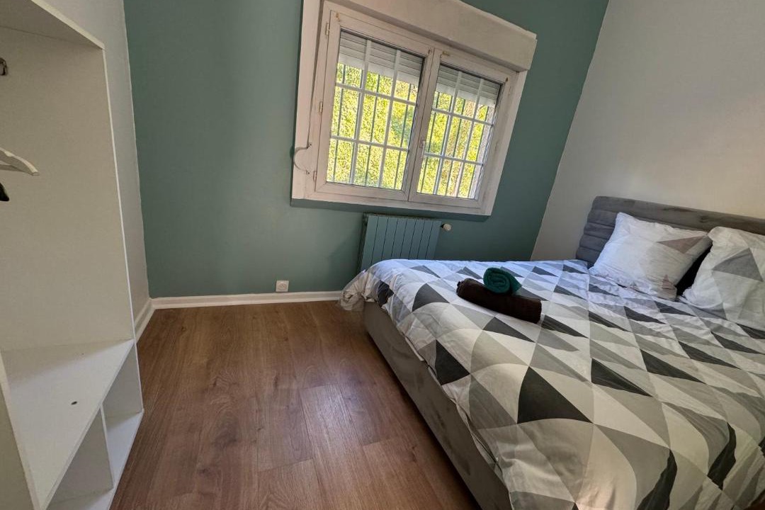 Photo of Bedroom in Saint-Denis