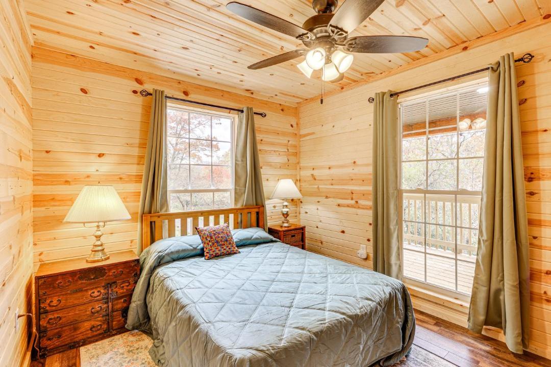 Photo of Bedroom in Edray