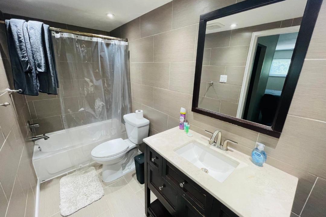 Photo of Bathroom in Elkins Park