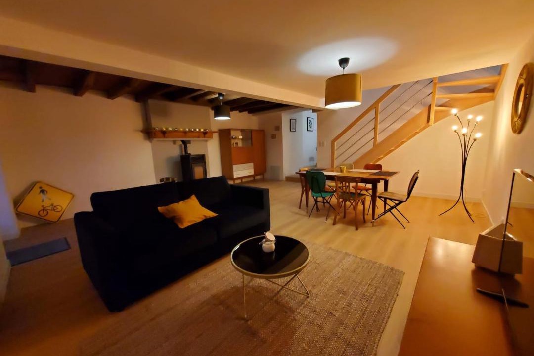 Photo of Livingroom in La Chapelle-de-Brain