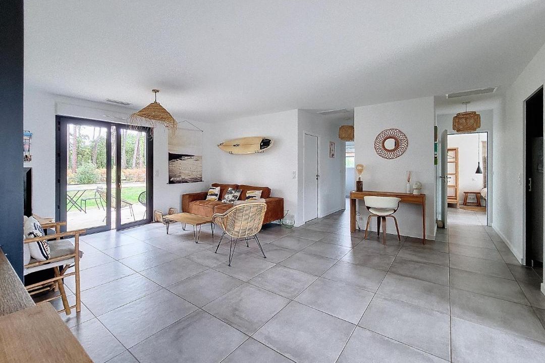 Photo of Others in Leon