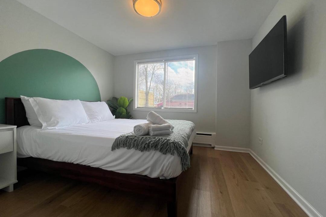 Photo of Bedroom in Lombard