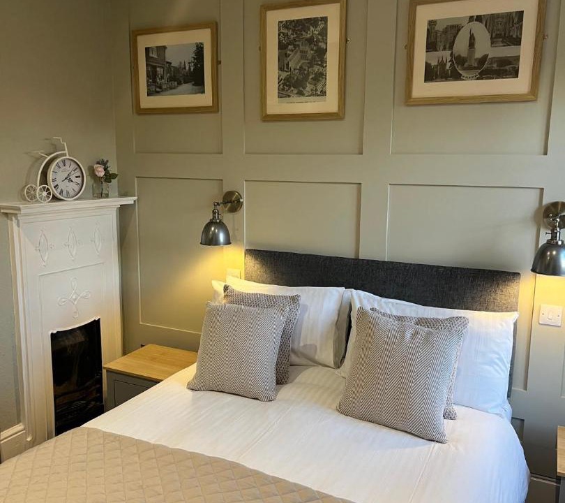 Photo of Bedroom in Itchen Abbas